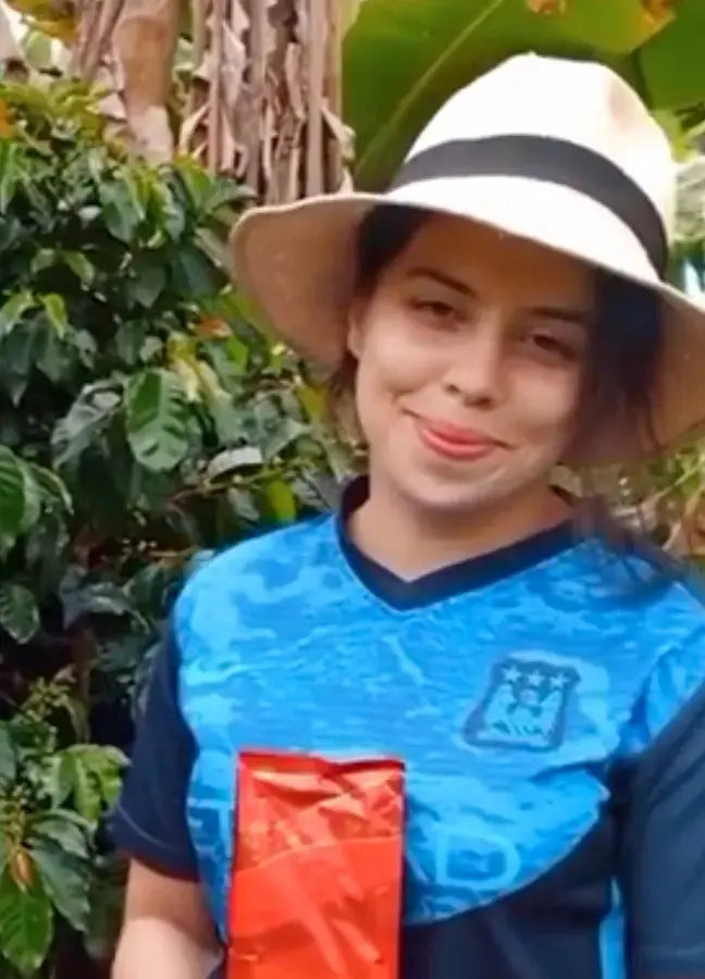 Photo of owner of finca santa cecilia in Colombia